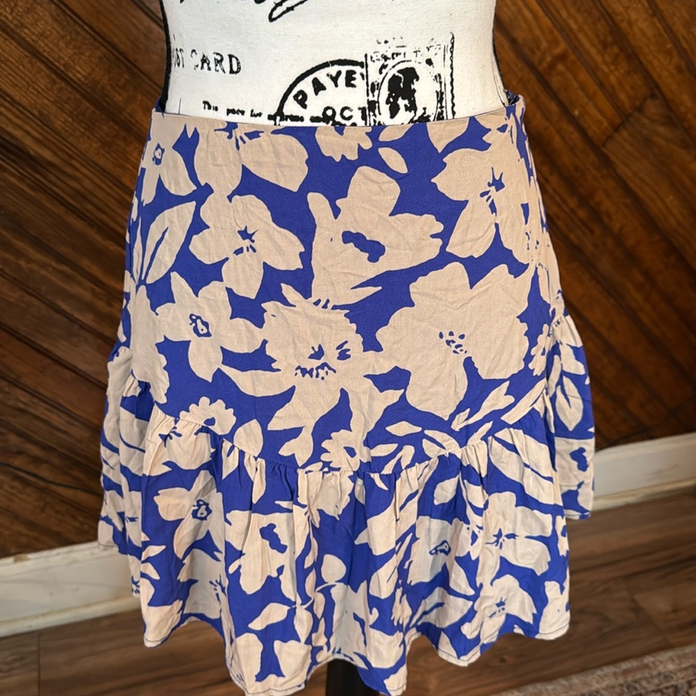 Gianni Bini‎ mini skirt
